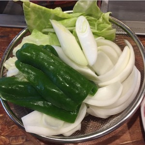 焼き野菜の盛り合わせ（玉ねぎ・ピーマン・キャベツ・長ネギ）